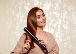 HOT TOOLS Evolve Black Gold 25mm -L'Oreal Verkoop htst7122bg model picture 300dpi min