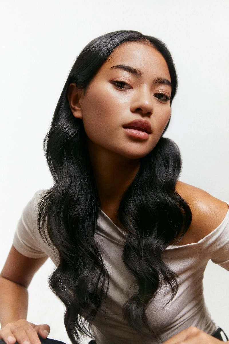 Maria Nila Shaping Heat Spray 250ml Maria Nila Shaping Heat Spray 250ml -L'Oreal Verkoop img shaping heat spray 01 2023 09 25