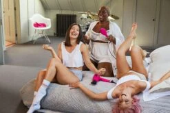 Ghd Take Control Now Gold Styler Pink 3 Ghd Take Control Now Gold Styler Pink -L'Oreal Verkoop pink22 heromodelgroup02 hr rgb ls exp0124