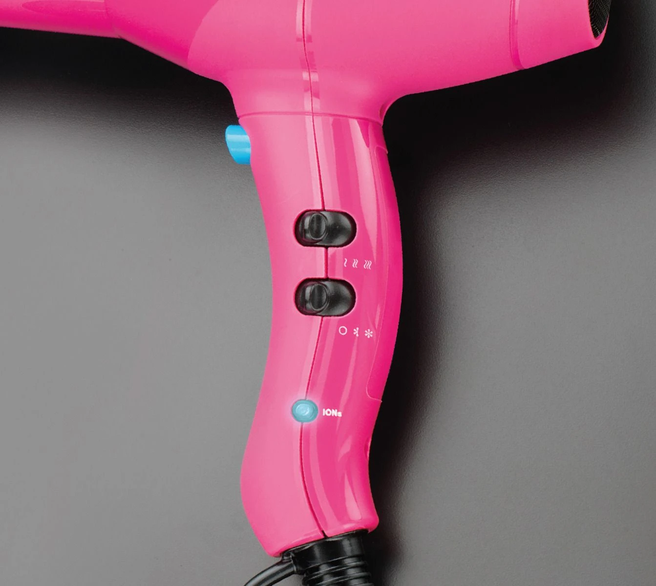 Diva Pro Rapida 4000 Pro Föhn Magenta Diva Pro Rapida 4000 Pro Föhn Magenta -L'Oreal Verkoop pro110 1920 x 1715 07