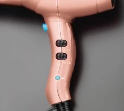 Diva Pro Rapida 4000 Pro Föhn Blush 3 Diva Pro Rapida 4000 Pro Föhn Blush -L'Oreal Verkoop pro114 1920 x 1715 07