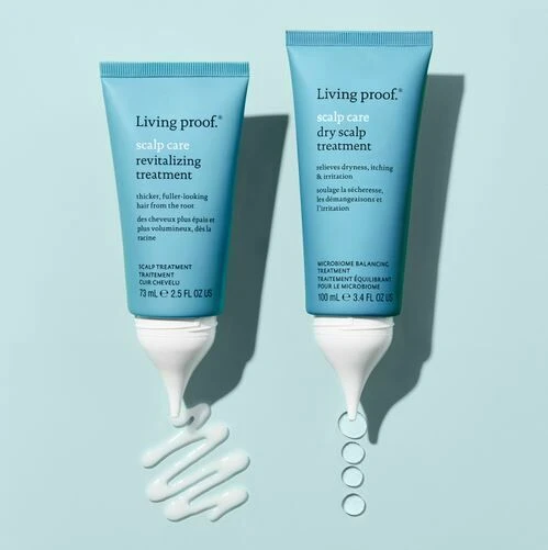 Living Proof Scalp Care Dry Scalp Treatment 100ml Living Proof Scalp Care Dry Scalp Treatment 100ml -L'Oreal Verkoop sfeerfoto scalp care 2